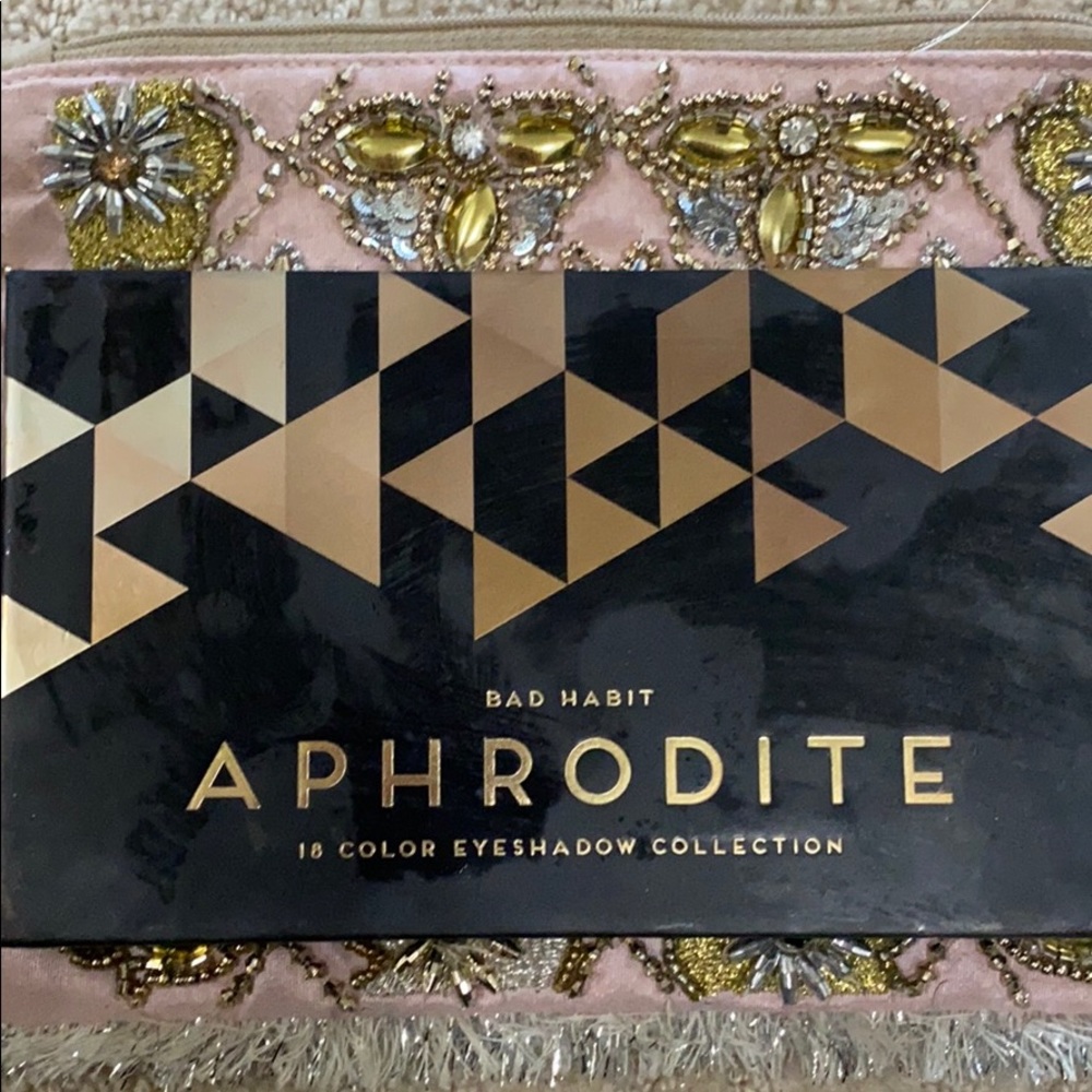 Aphrodite eyeshadow